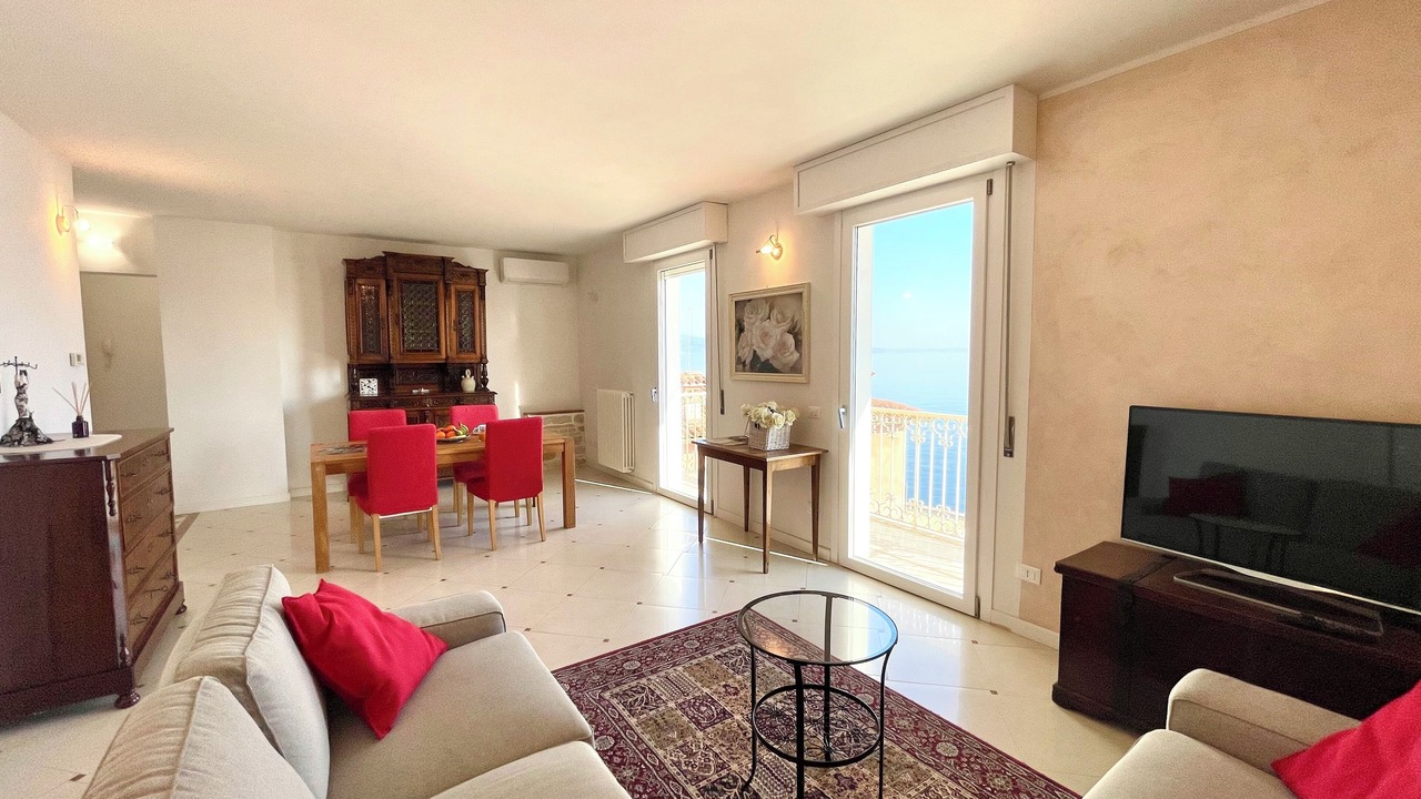 Photo of Livingroom in Morgnaga