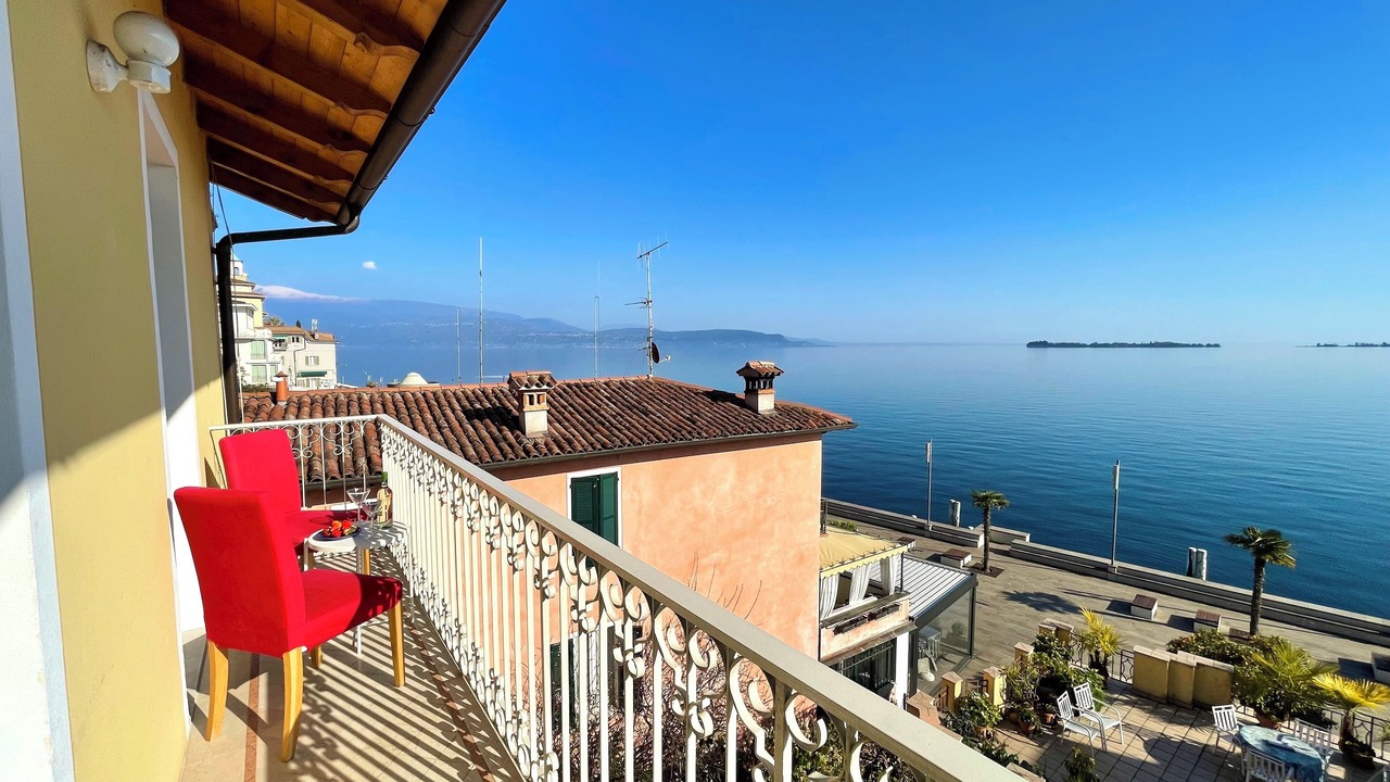 Photo of Patio Balcony in Morgnaga
