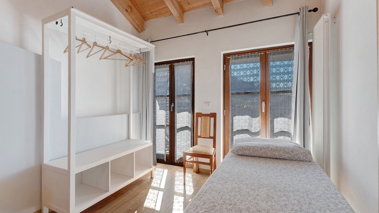 Photo of Bedroom in Armeno