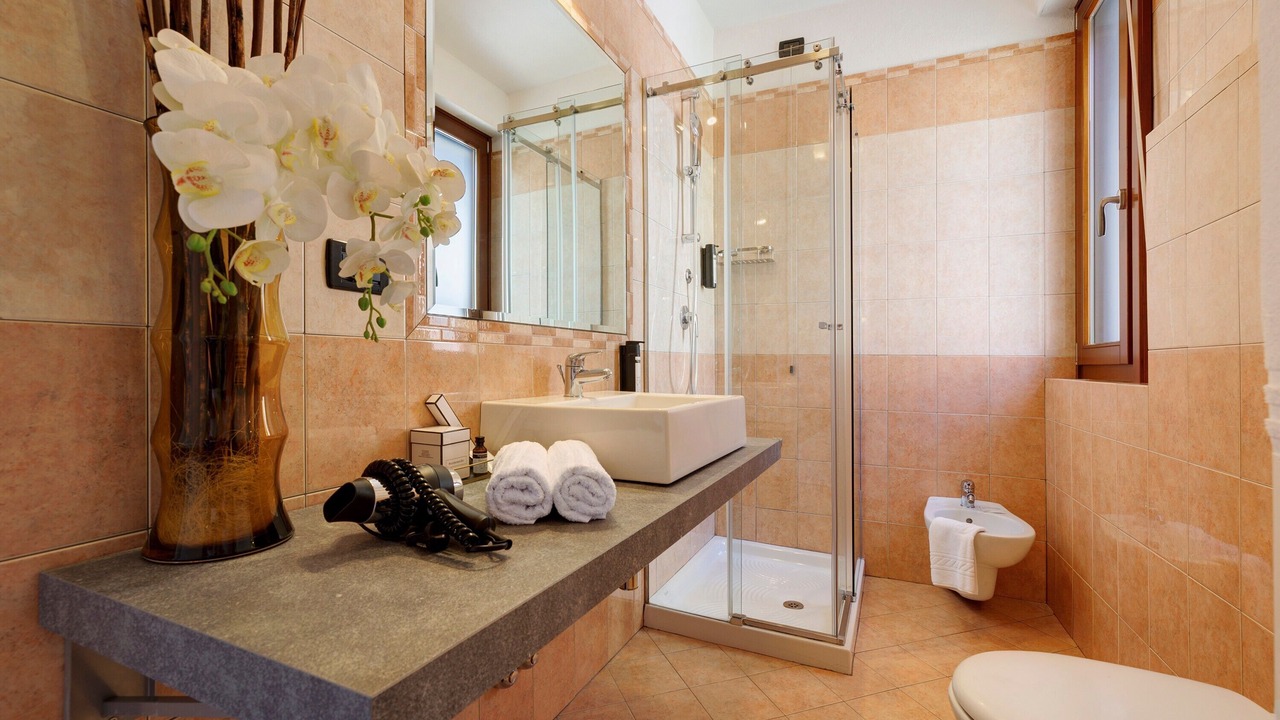 Photo of Bathroom in Gardola