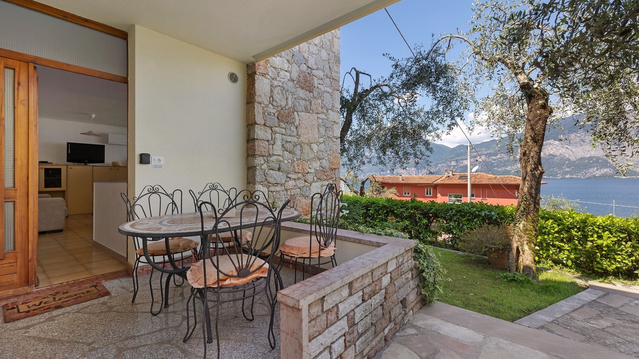Photo of Outdoor in Assenza