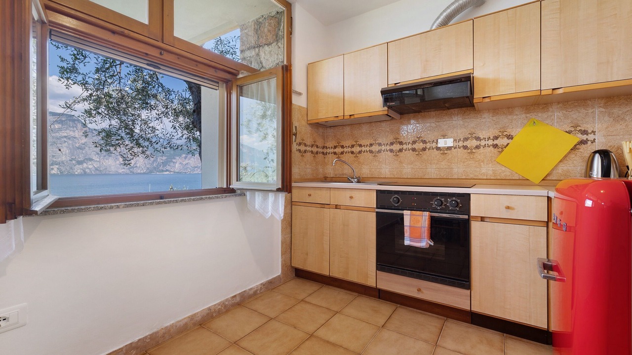 Photo of Kitchen in Assenza
