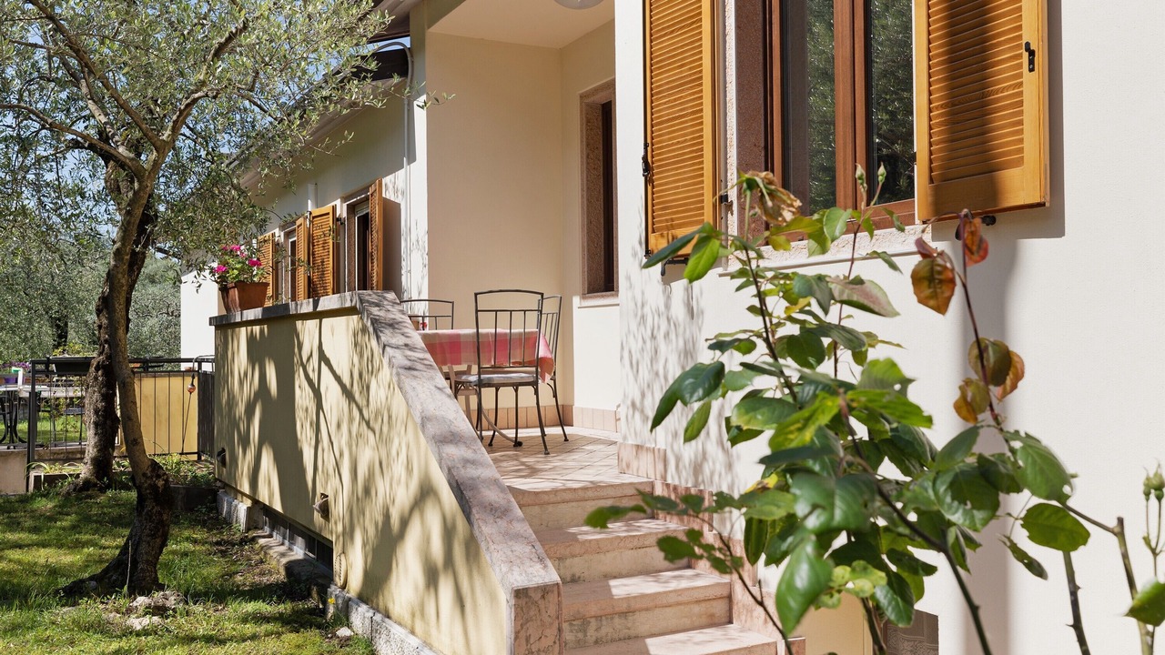 Photo of Patio Balcony in Assenza