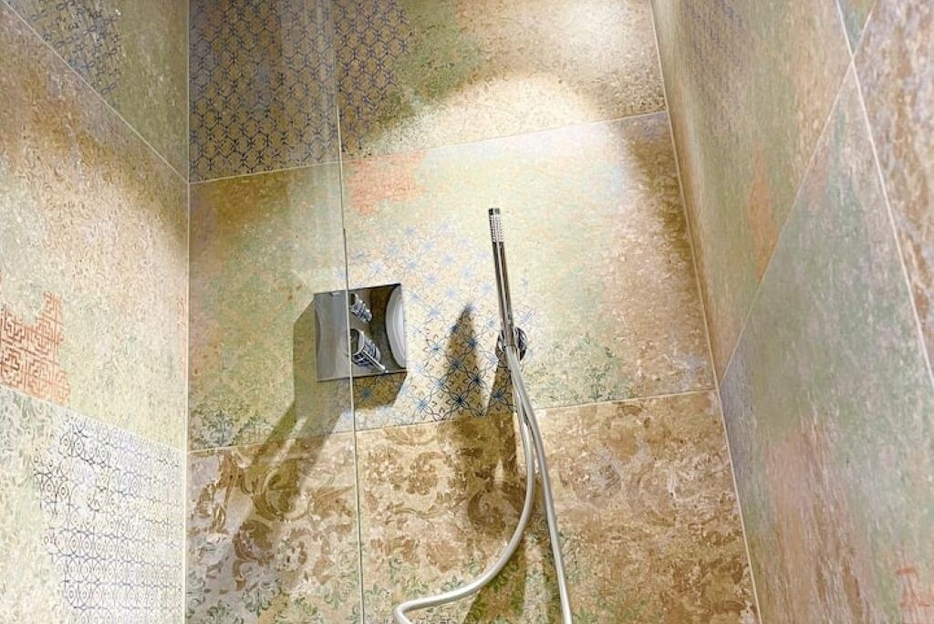 Photo of Bathroom in Roman Quarter