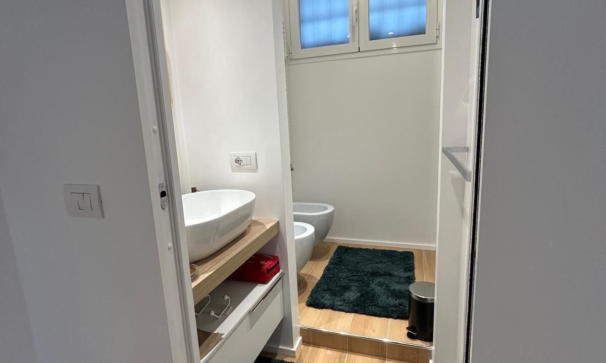 Photo of Bathroom in Washington