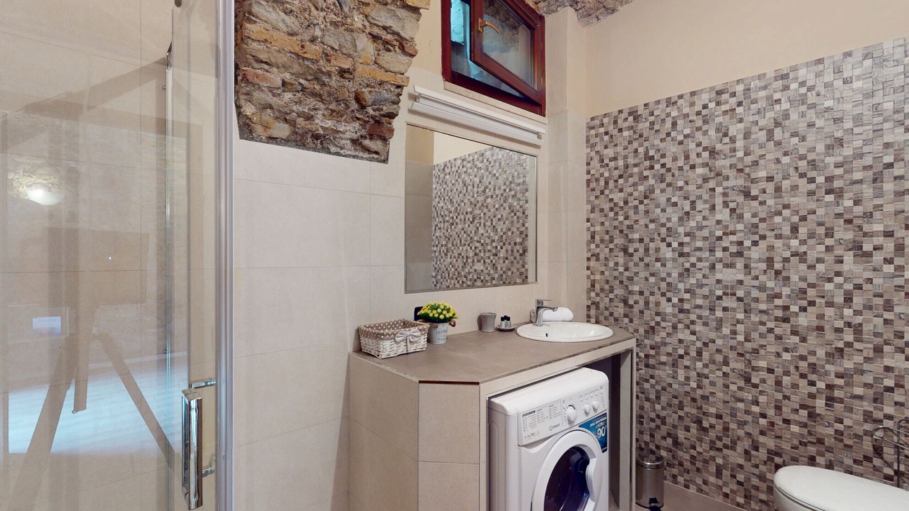 Photo of Bathroom in Montinelle