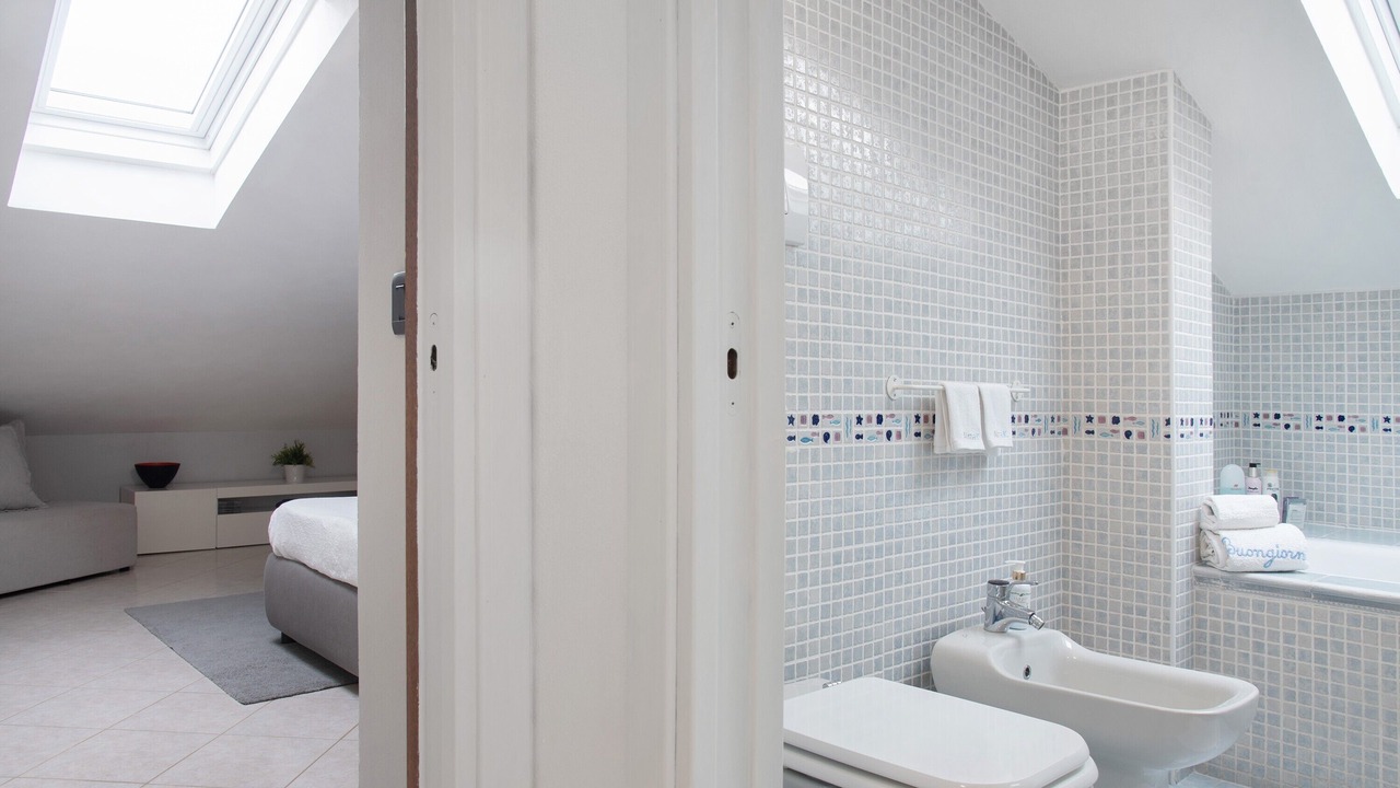 Photo of Bathroom in Intra