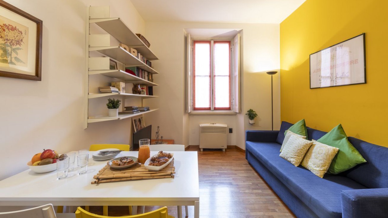 Photo of Livingroom in Magenta