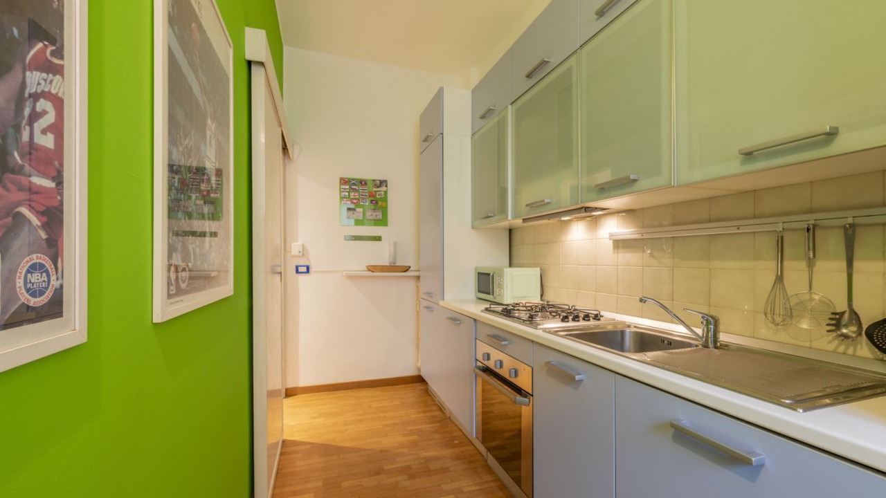 Photo of Kitchen in Magenta