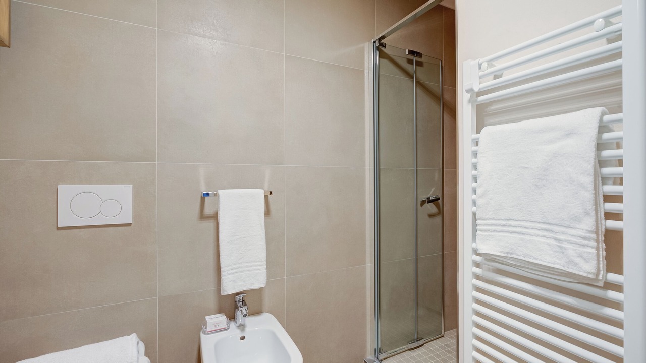 Photo of Bathroom in Teola