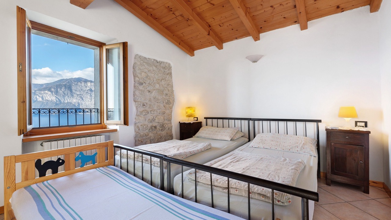 Photo of Bedroom in Assenza