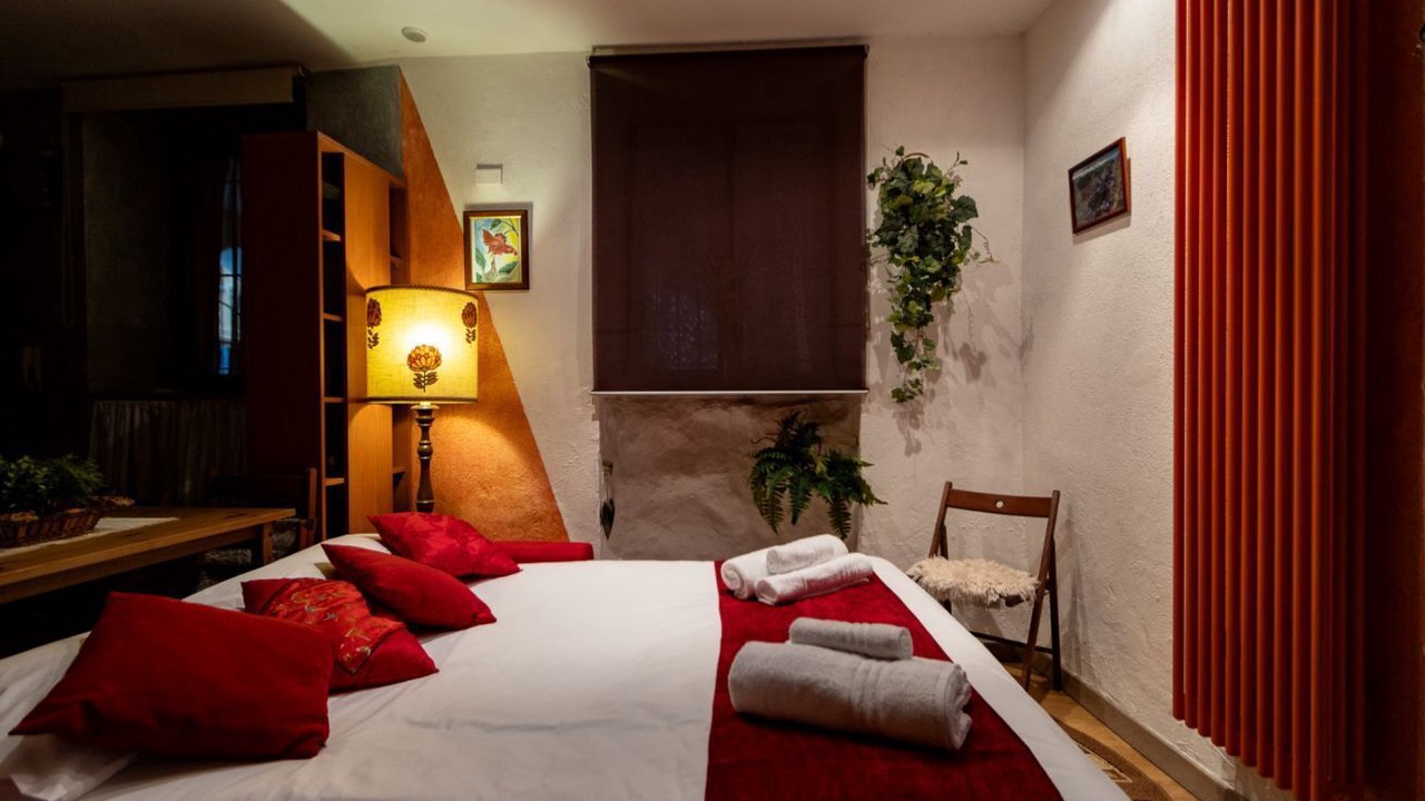 Photo of Bedroom in Pallanza