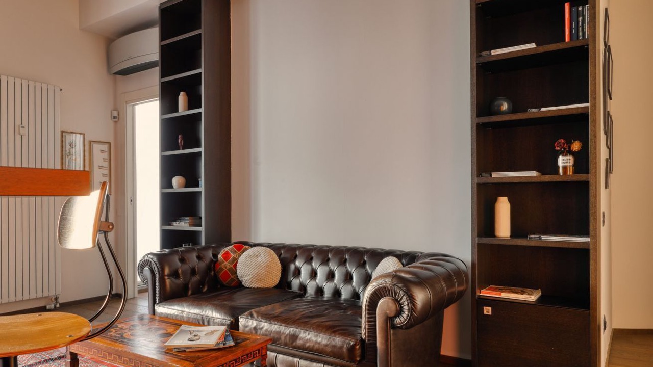 Photo of Livingroom in Magenta