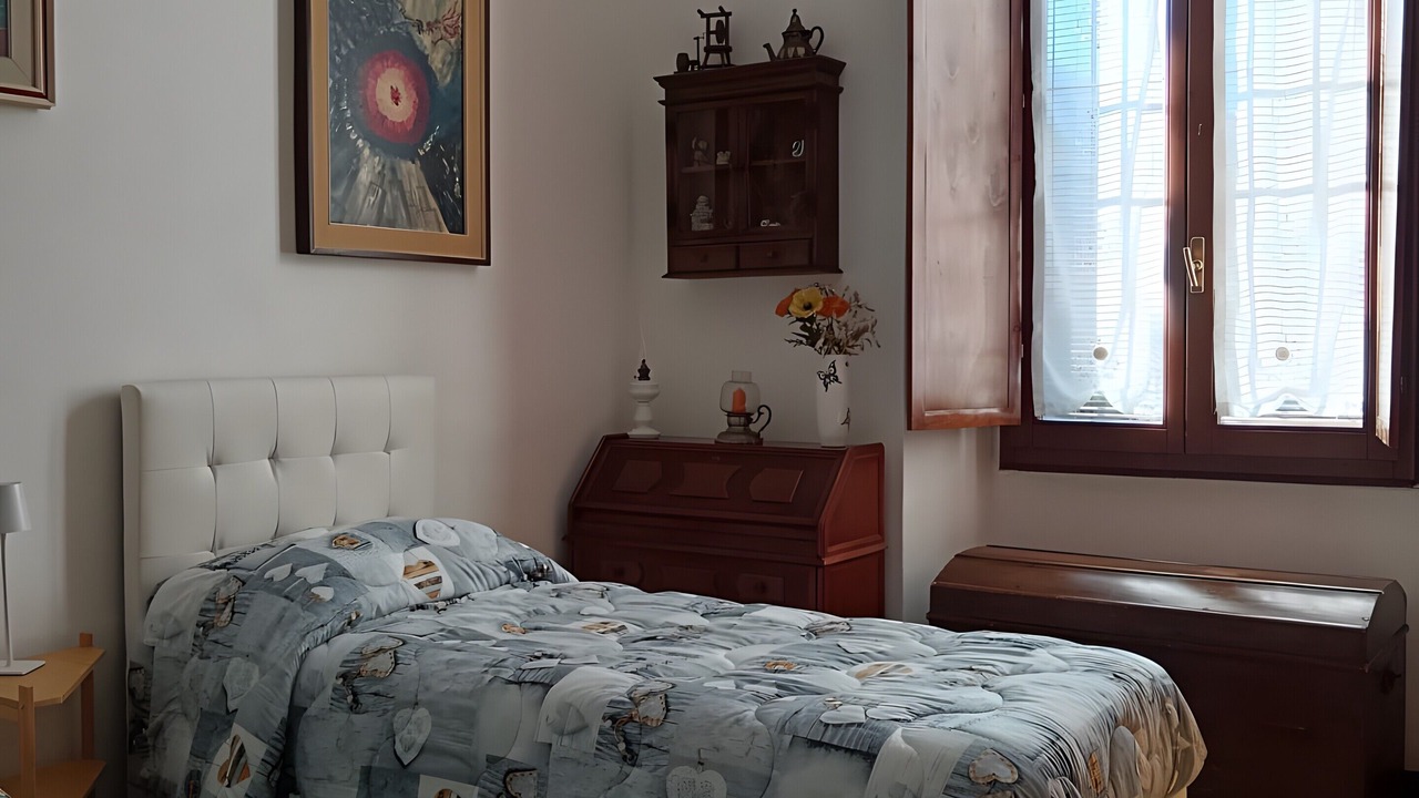 Photo of Bedroom in Iseo