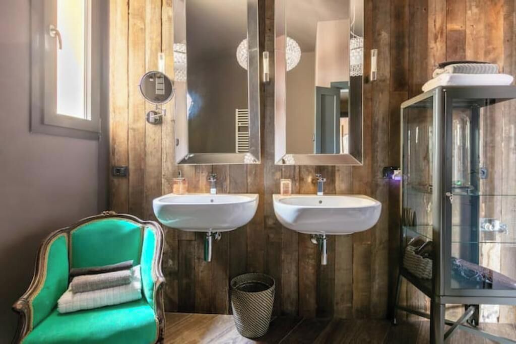 Photo of Bathroom in Menaggio