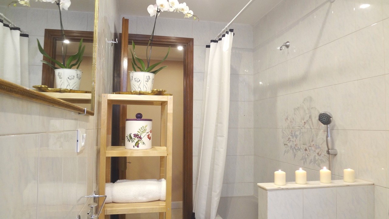 Photo of Bathroom in Esquilino