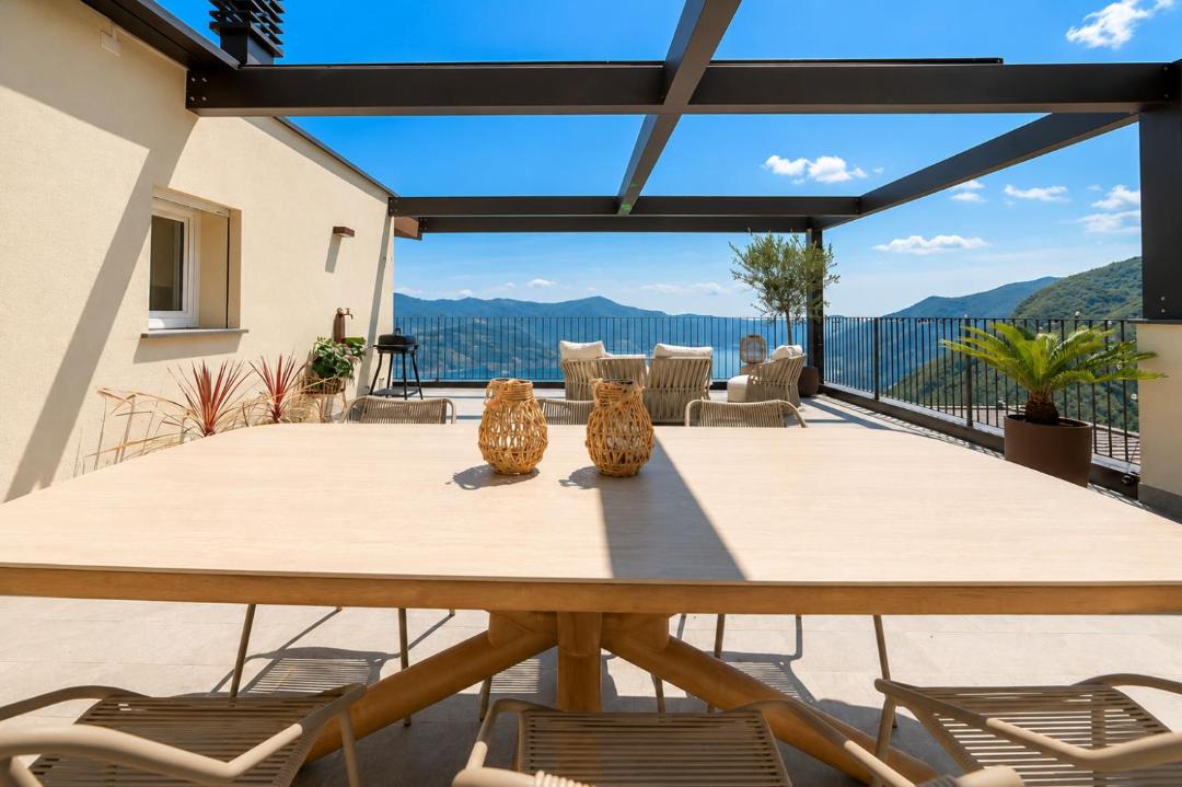 Photo of Patio Balcony in Plassi