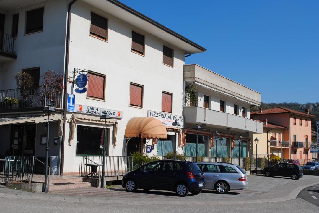 Photo of Others in Valle