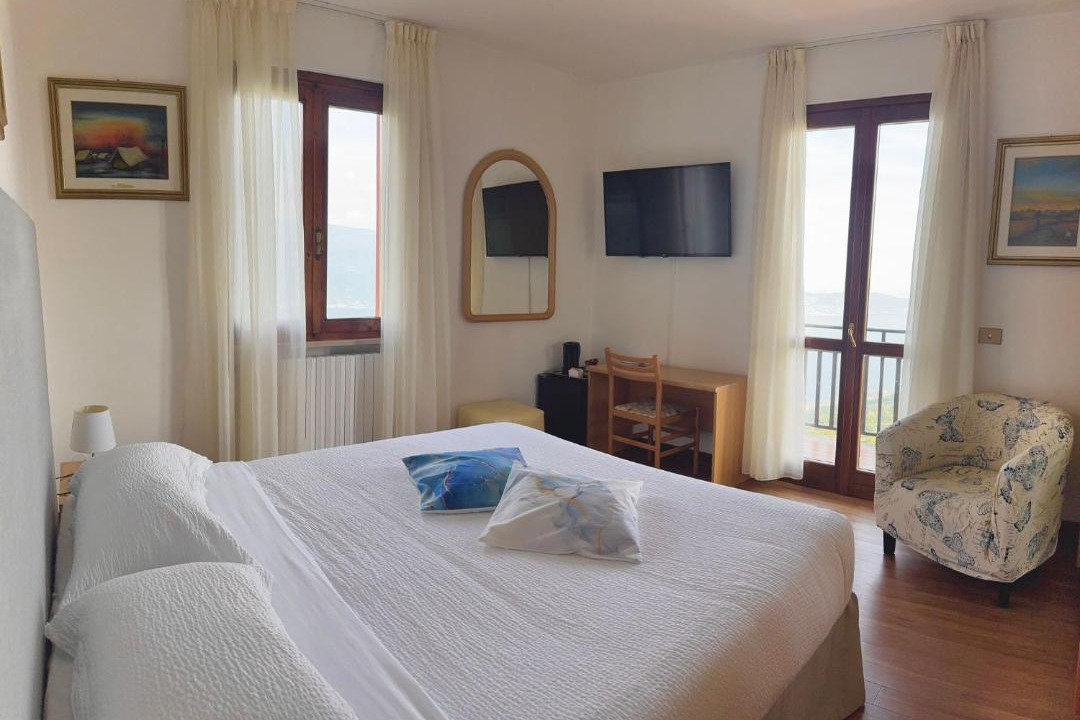 Photo of Bedroom in Gargnano