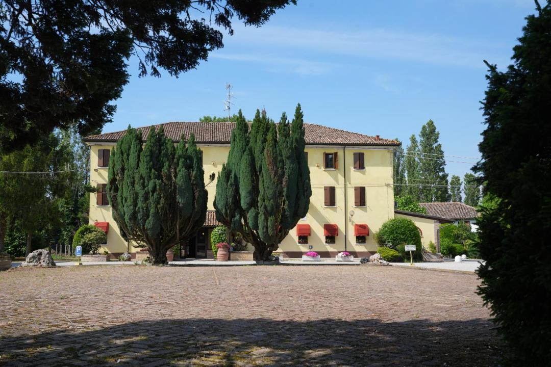 Photo of Others in Vigarano Mainarda