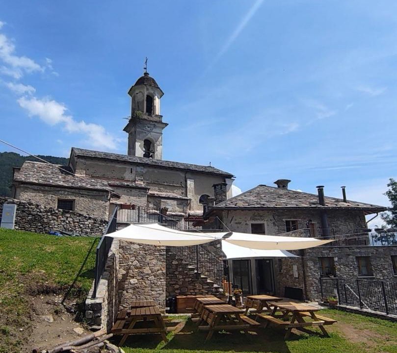 Photo of Others in Menarola
