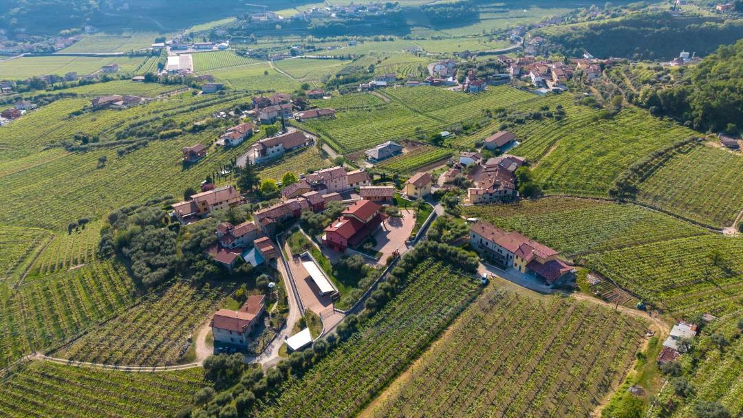 Photo of Buildings in Negrar