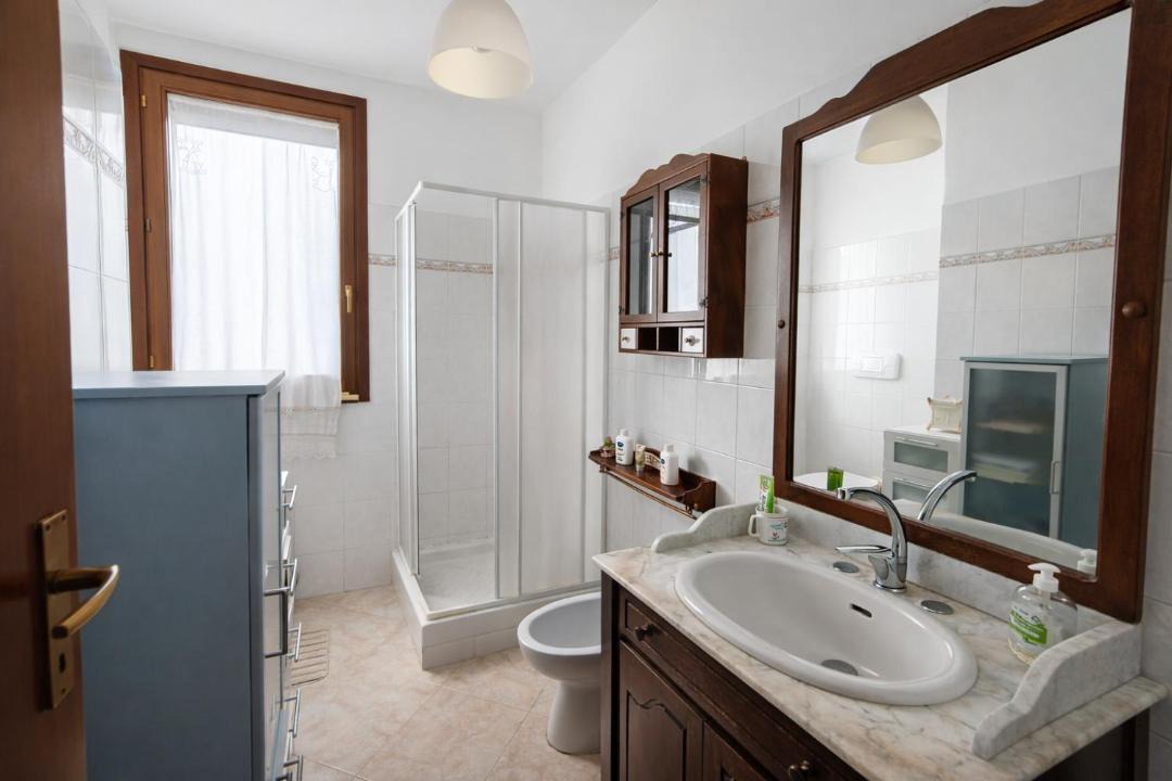 Photo of Bathroom in Quartiere XXIV Don Bosco