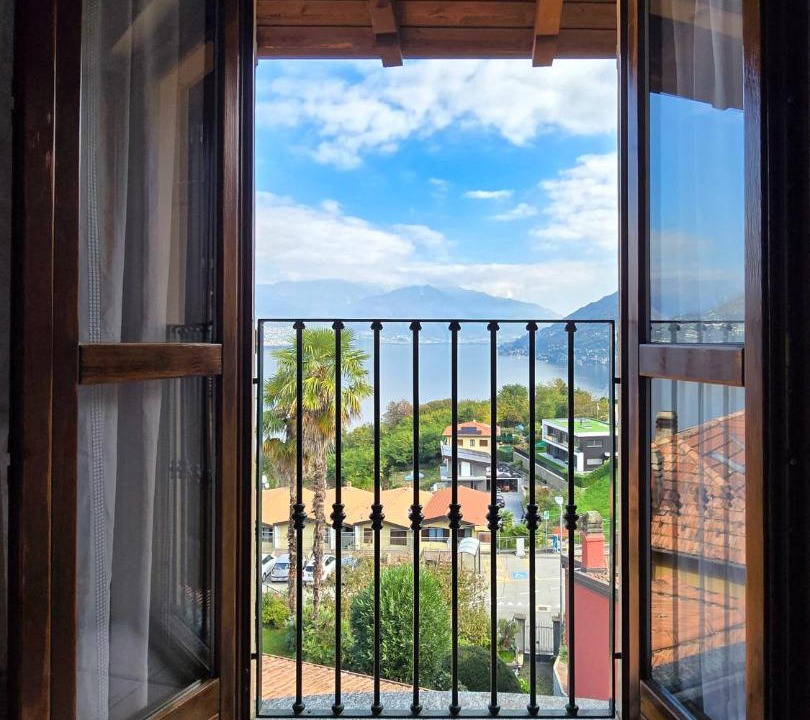 Photo of Patio Balcony in Pino Lago Maggiore