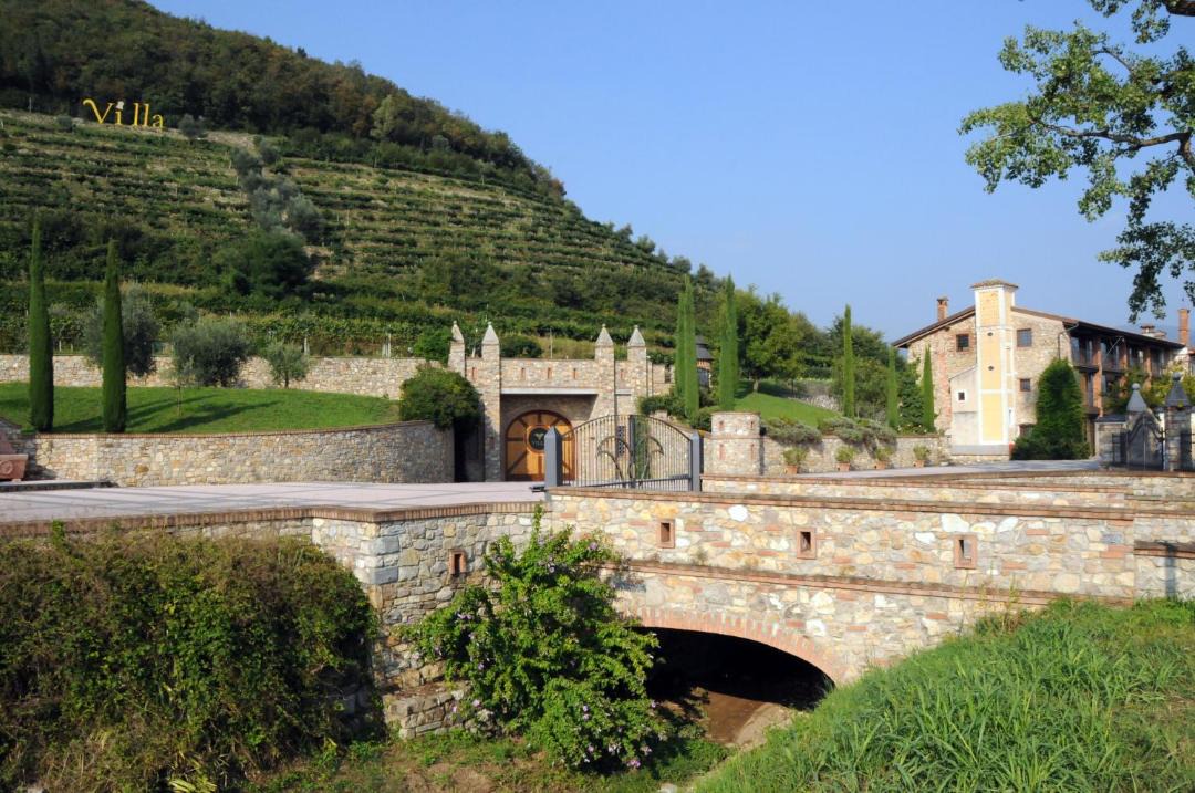 Photo of Others in Bozze-Calchera-Villa