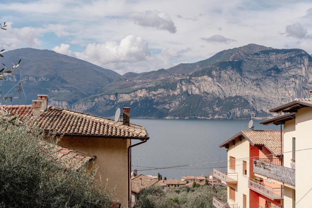 Photo of Others in Assenza