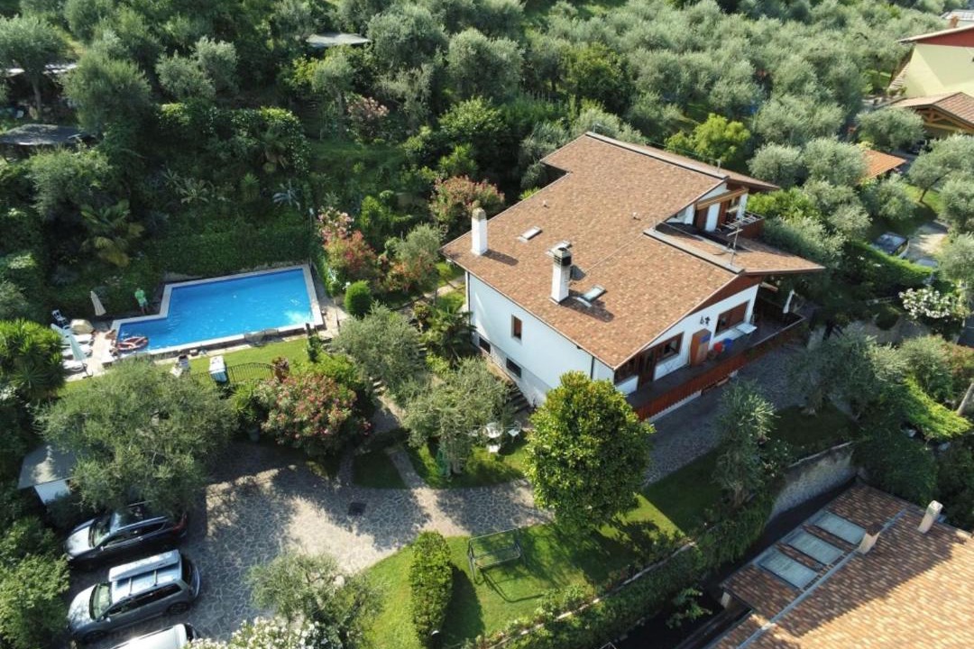 Photo of Others in Magugnago