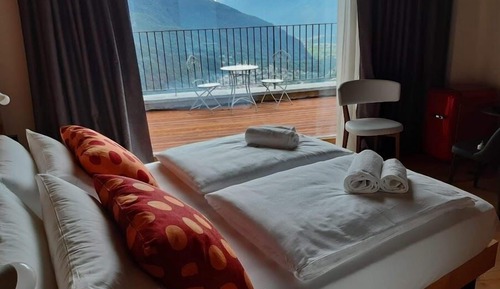 Luxury Triple Room, Mountain View