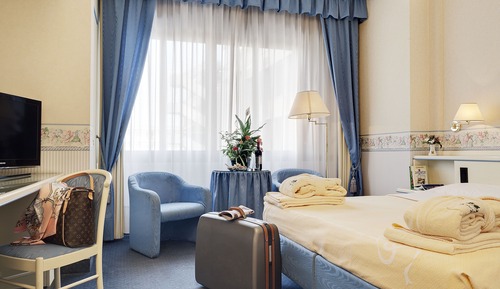 Classic Double Room
