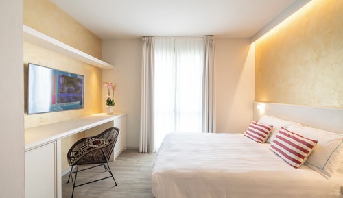 Family Suite (Park)
