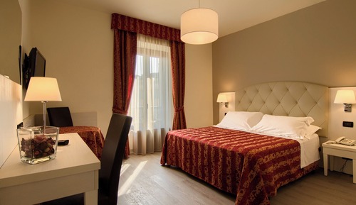 Comfort Double Room, City View