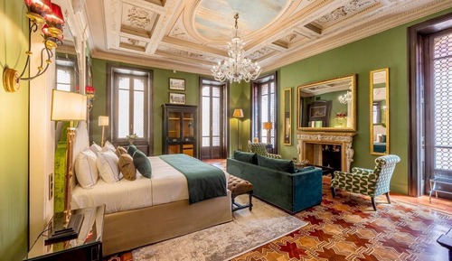 Premier Suite, 1 King Bed, Balcony