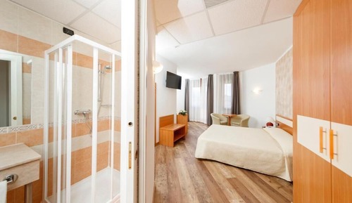 Standard Double or Twin Room, Balcony