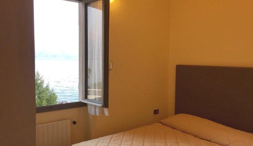Economy Double Room, Lake View