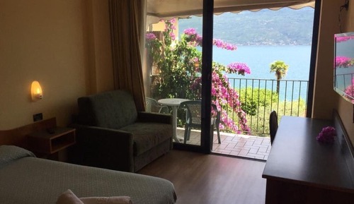 Superior Double Room, Balcony, Lake View