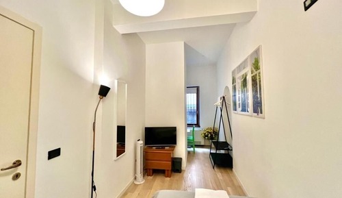 Classic Single Room, Shared Bathroom