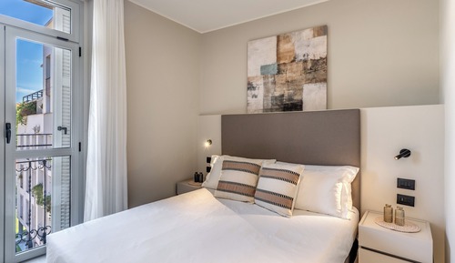 Apartment (1 Bedroom)