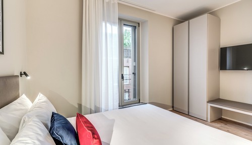 Apartment (1 Bedroom)