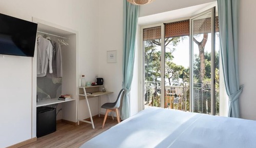 Deluxe Double Room, Balcony, City View