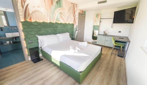 Superior Double Room, Balcony, Lake View