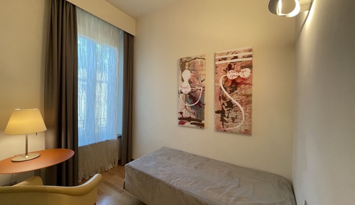 Deluxe Suite, City View