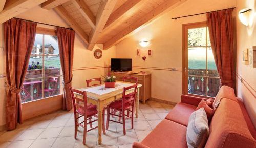 Superior One-Bedroom Apartment with Balcony