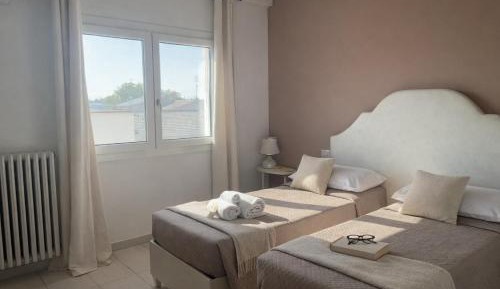 Large Double or Twin Room