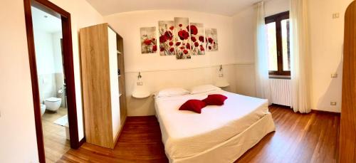 Double Room with Lake View