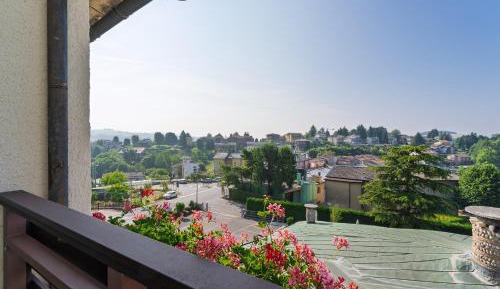 Single Room with Balcony