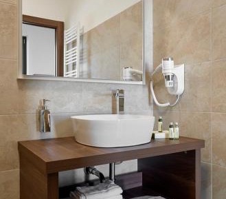 Double or Twin Room with Private Bathroom